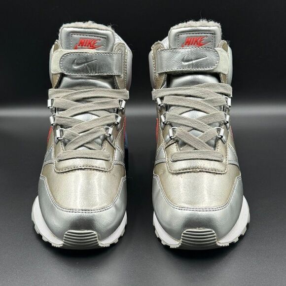 Nike Wmns Winter Snow shoes  - Rare - Picture 2 of 12